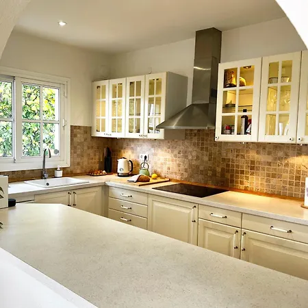 Villa New! Stylish 3 Ensuite With Stunning View & Private Pool - Costal Del Sol