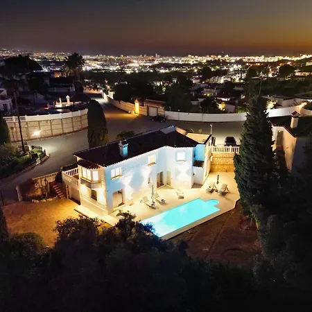 Villa New! Stylish 3 Ensuite With Stunning View & Private Pool - Costal Del Sol *