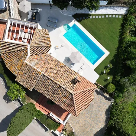 New! Stylish 3 Ensuite With Stunning View & Private Pool - Costal Del Sol Villa