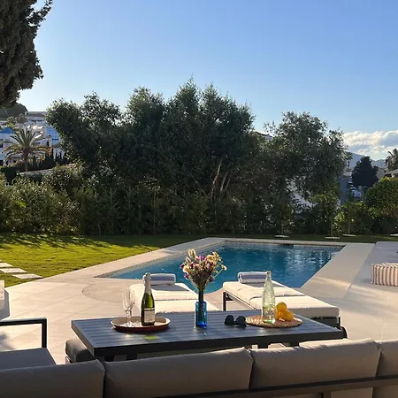 Villa New! Stylish 3 Ensuite With Stunning View & Private Pool - Costal Del Sol